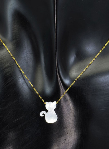 18 Karat Gold Cat Shape Mother Of Pearl Necklace