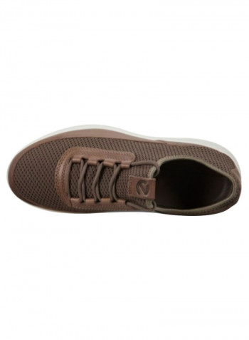 Soft 7 Runner Lace-Up Sneakers Brown/White