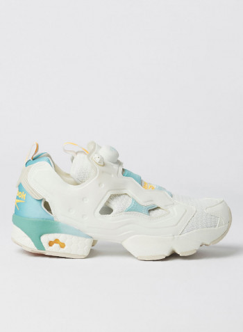 Instapump Fury OG Sneakers White