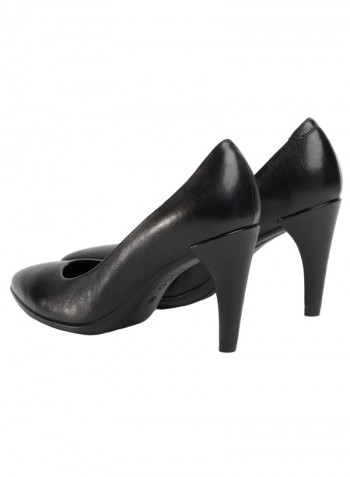 Shape 75 Pointy Sleek Pumps Black
