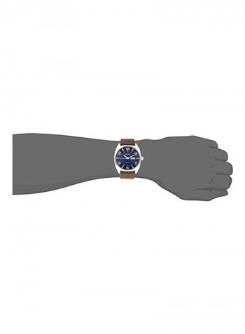 Men's Analog Wrist Watch with Leather Strap