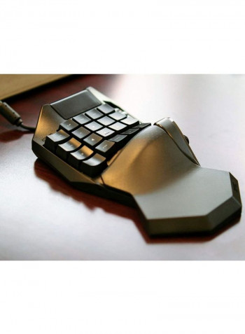 Programmable Keypad And Mouse Controller