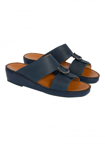 Horseshoe Embellished Arabic Sandals Blue