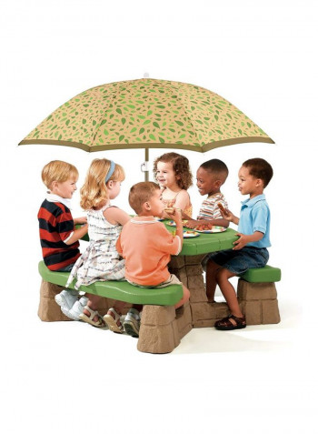 Playful Picnic Table With Umbrella 787700