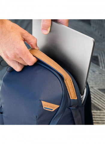 Everyday Zippered Backpack V2 20L Midnight Blue