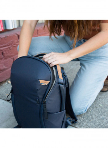 Everyday Zippered Backpack V2 20L Midnight Blue