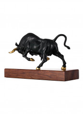 Vigorous Bull Sculpture Black 2.6kg