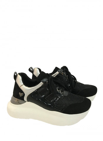 Women's Lace-Up Low Top Sneakers Black/White