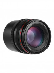F/1.4 Large Aperture Portrait Black/White