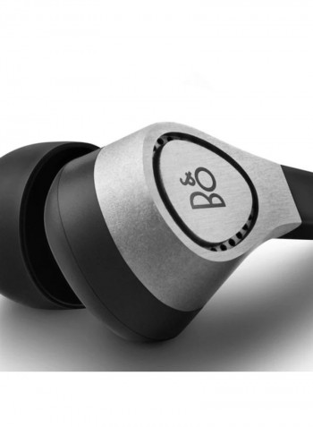 BeoPlay H3 In Ear Headphones Black/Grey