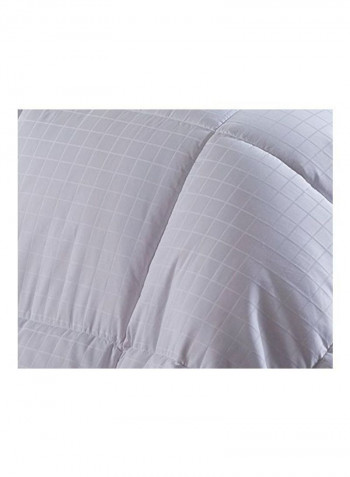 Overfilled Dobby Down Comforter Checkered White King/Cal-King