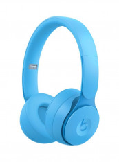 Solo Pro Bluetooth On-Ear Headphones Light Blue reviews Solo Pro Bluetooth On-Ear Headphones Light Blue