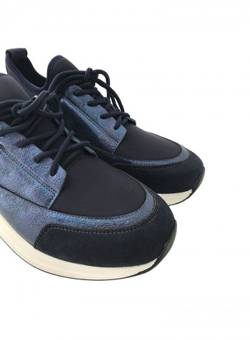 Lace-Up Low Top Sneakers Navy