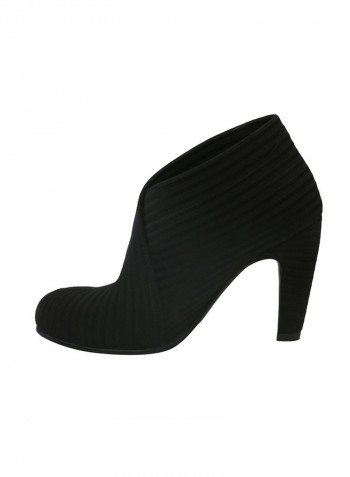 Fold Hi Booties Black