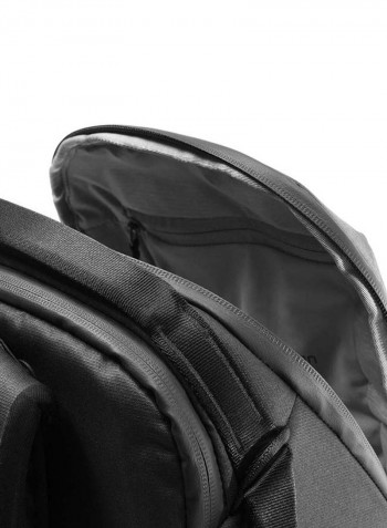 Everyday Zippered Backpack V2 20L Black