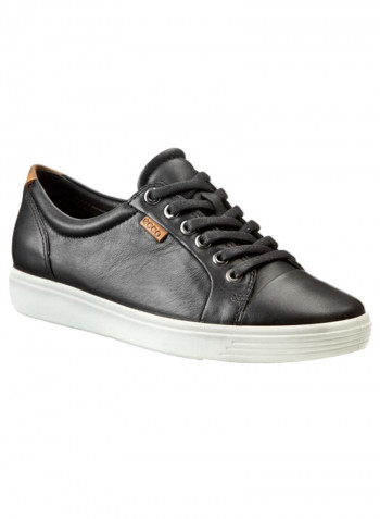 Soft 7 Low-Top Sneakers Black