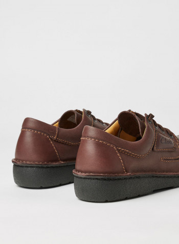 Nature II Lace-Up Shoes Brown