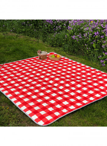 Classic Brief Waterproof Picnic Mat Red/White 170(W)x200(L)centimeter