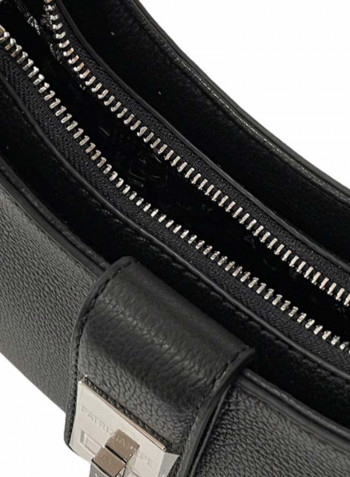 Elegant Chain Detail Shoulder Bag Black