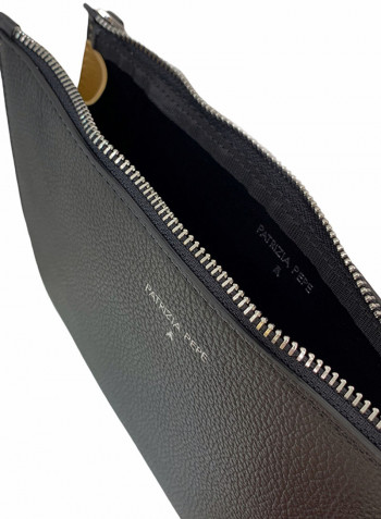 Solid Pattern Shoulder Bag Black