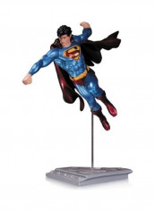 Superman The Man Of Steel Superman By Shane Davis Statue 12x11x7inch