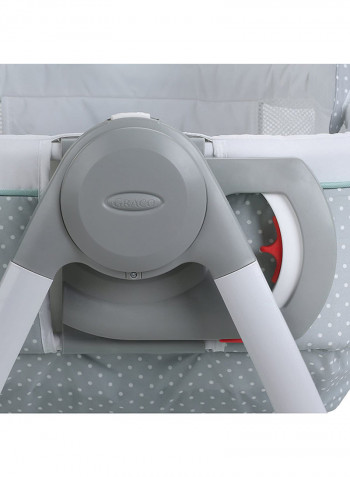 Dream Suite Reversible Bassinet