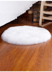 Round Shaped Furry Rug White 60centimeter