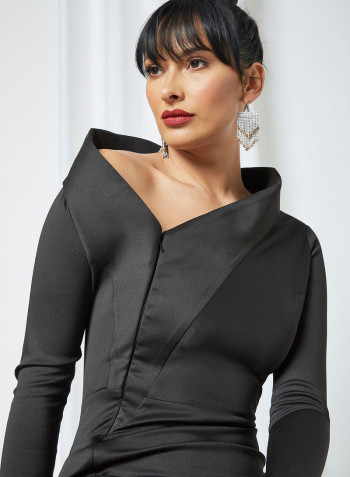Asymmetric Neck Dress Black