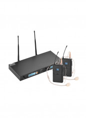 Professional Dual-Channel UHF Wireless Microphone System reviews Professional Dual-Channel UHF Wireless Microphone System