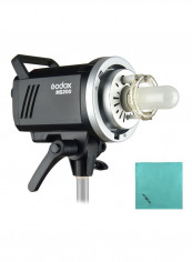 MS200 Studio Flash Black