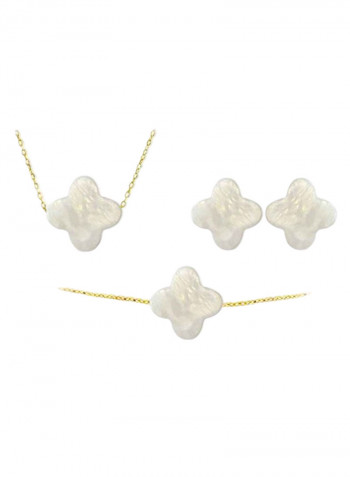 18 Karat Gold Plum Flower Pearl Jewellery Set