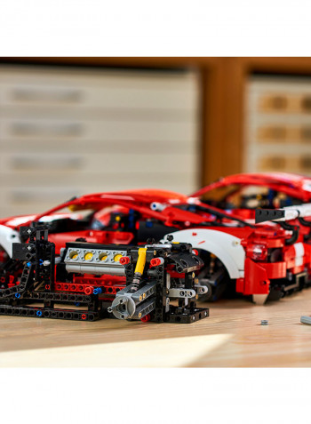 42125 Ferrari 488 GTE "AF Corse 51" 48x37.8x11.2cm 48x37.8x11.2cm