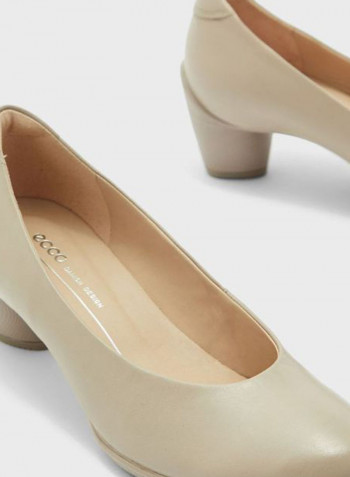 Sculptured Mid Heel Slip-On Pumps Beige