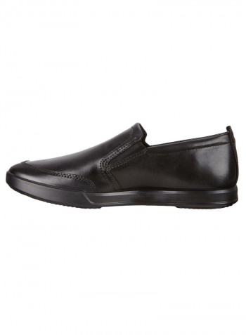 Collin 2.0 Pull On Low Top Sneaker Black