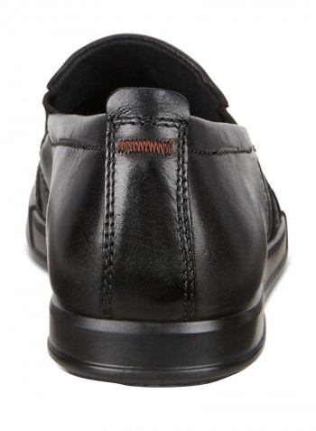 Collin 2.0 Pull On Low Top Sneaker Black