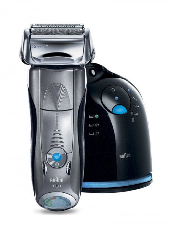 Series 7 Electric Foil Shaver Silver