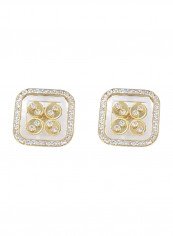 18 Karat Gold Exquisite Design Stud Earrings Gold