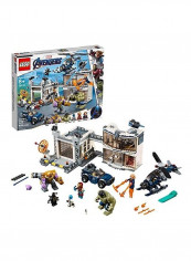 699-Piece Marvel Avengers Compound Battle Building Toy