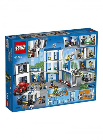 743-Piece City Police Station Building Toy