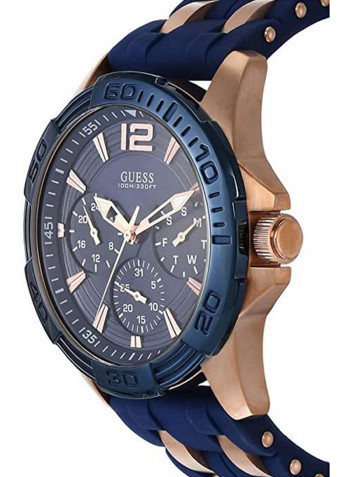 Men's Water Resistant Analog Watch U0366G4