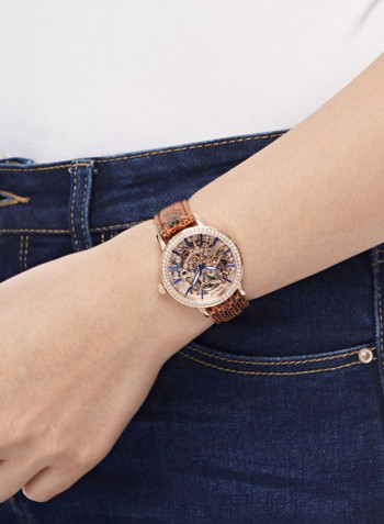 Women's Leather Analog Watch GLAS1712RRLO