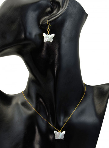 18 Karat Gold Butterfly Shape Mother Of Pearl Pendant Necklace And Earrings Set