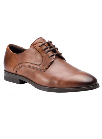 Melbourne Lace-Up Derby Shoes Orange