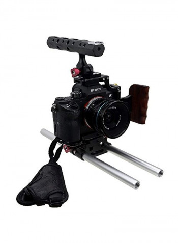 Cinema Sharkcage Black