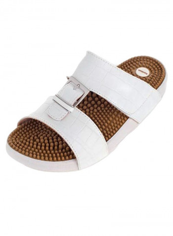 Japanese Massager Musashi Sandals Brown/White