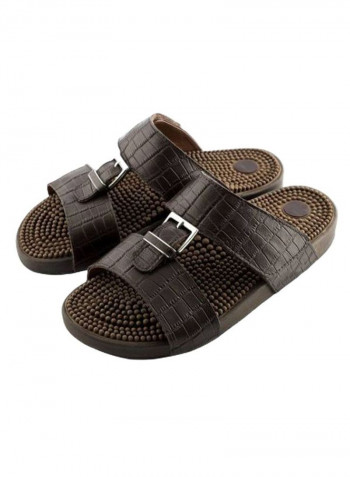 Japanese Massager Musashi Sandals Brown