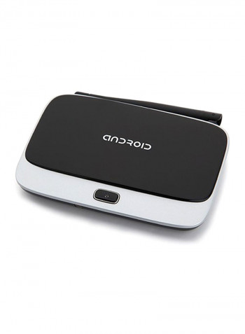 Q7 4K Smart TV Box V763 black