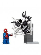 Juniors Spider-Man Spider-Car Pursuit Building Set