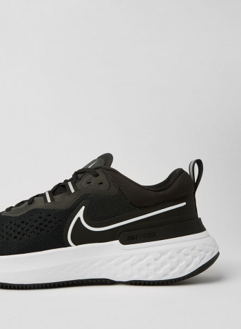 React Miler 2 Running Shoes BLACK/WHITE-SMOKE GREY