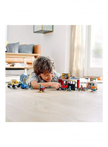 897-Piece City Tuning Workshop Toy Car Garage Building Toy